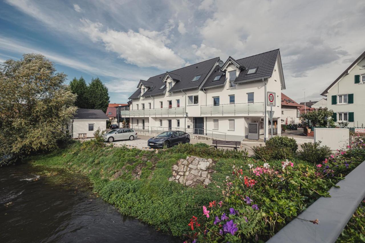 Ferienwohnungen Und Boardinghouse Heimbach In Renchen Екстер'єр фото